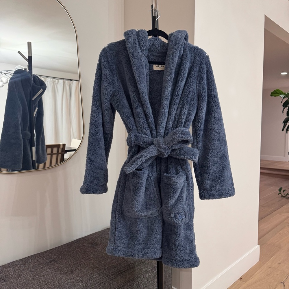 UGG Aarti Faux Shearling Hooded Robe, SMALL, NWT